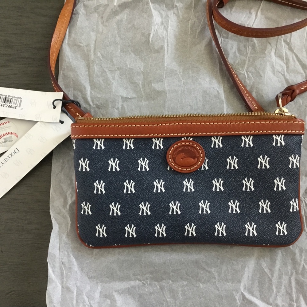 Dooney & Bourke New York Yankees - MLB crossbody purse